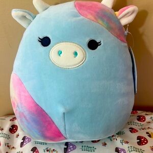 Caedia Cow 8” Squishmallow NWT